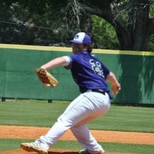 Meet your Posher, Simone